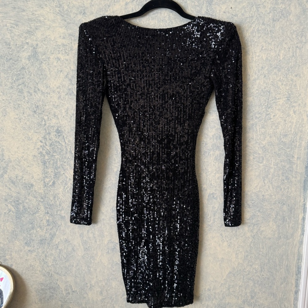 NOOKIE | Long‎ Sleeve Sequin Dress w/ low back